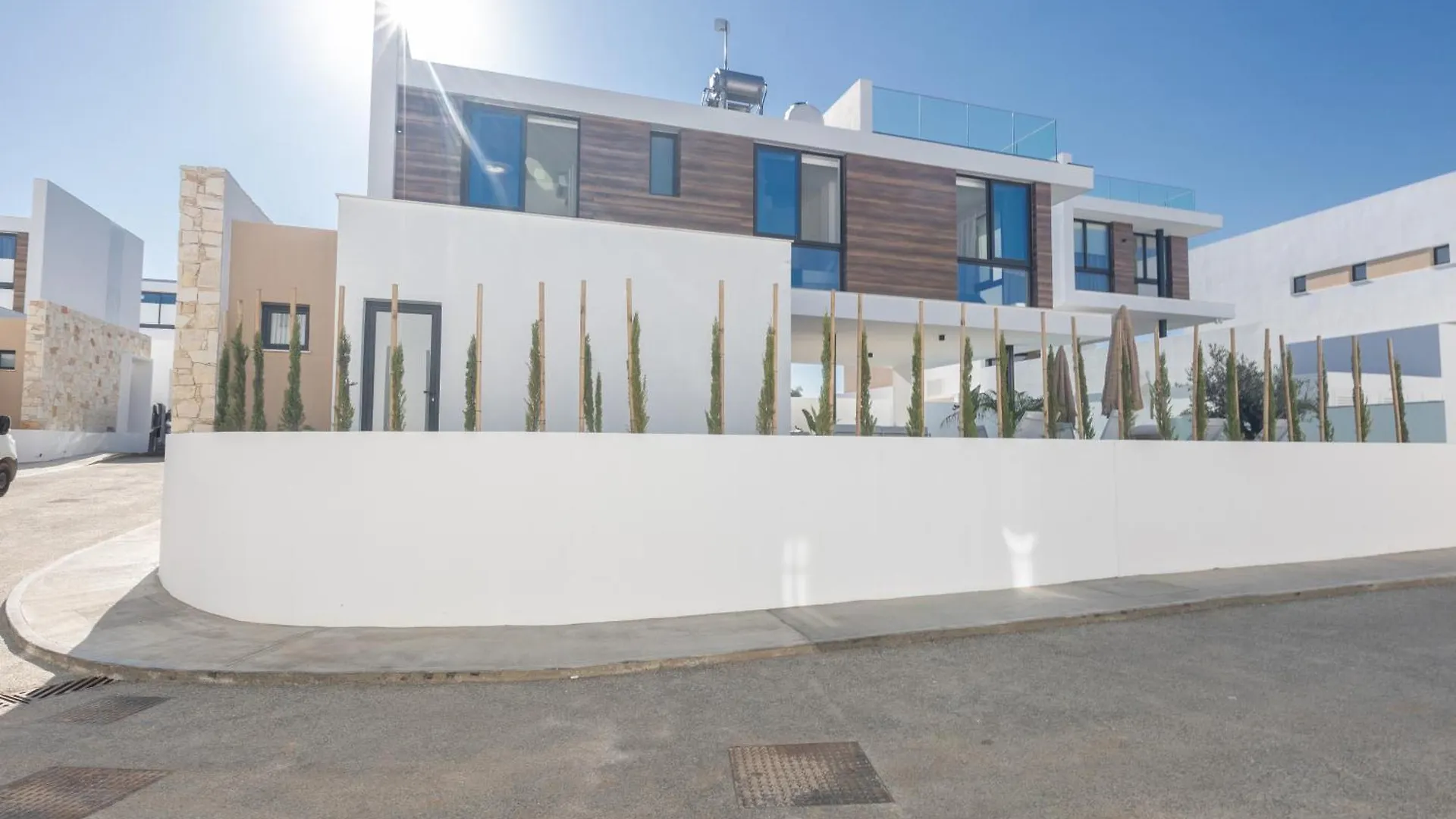 Aqua Pearl Villas Protaras
