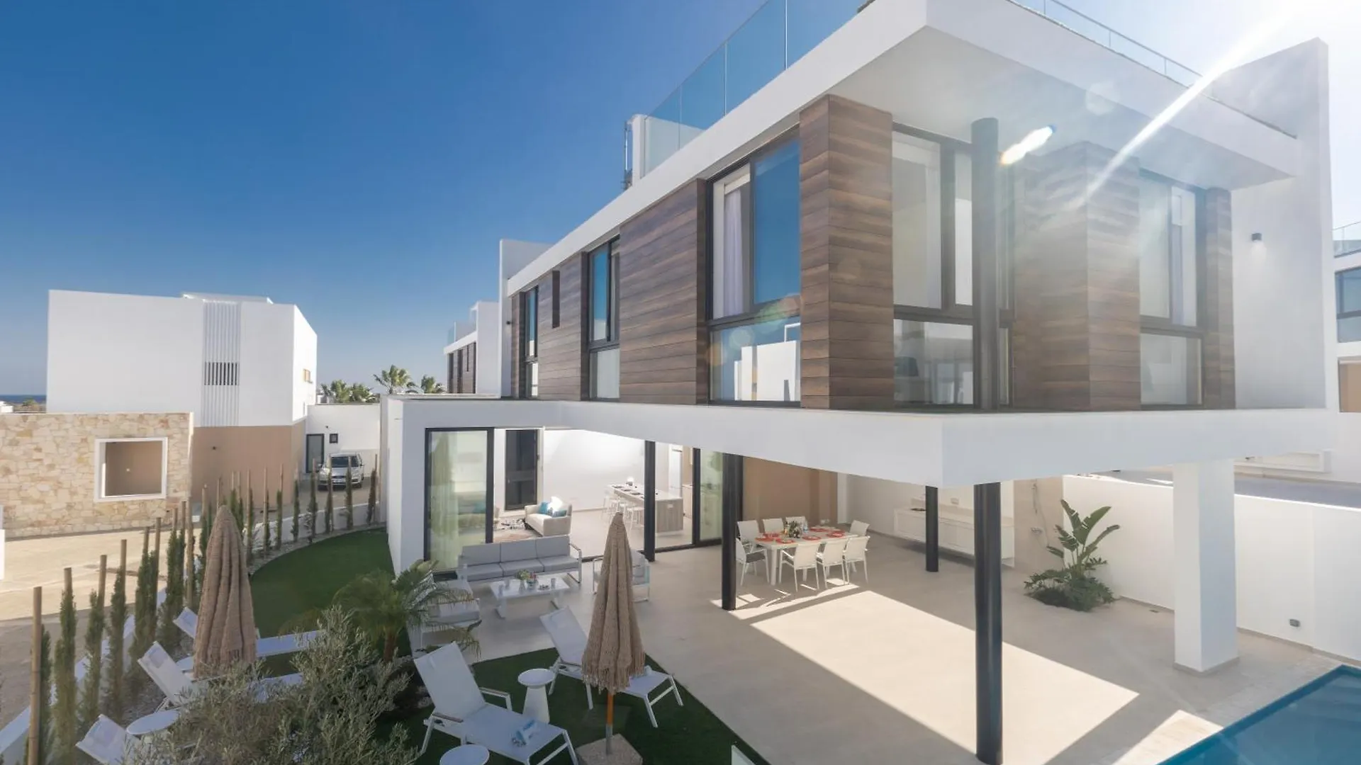 Aqua Pearl Villas Protaras