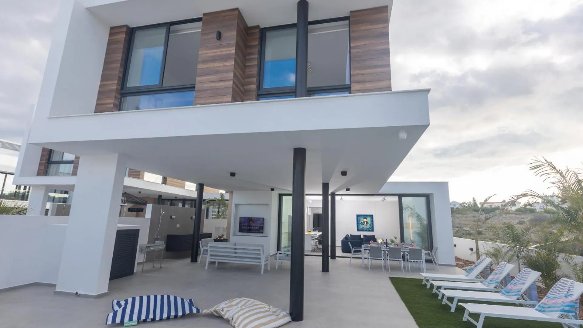 Aqua Pearl Villas Protaras