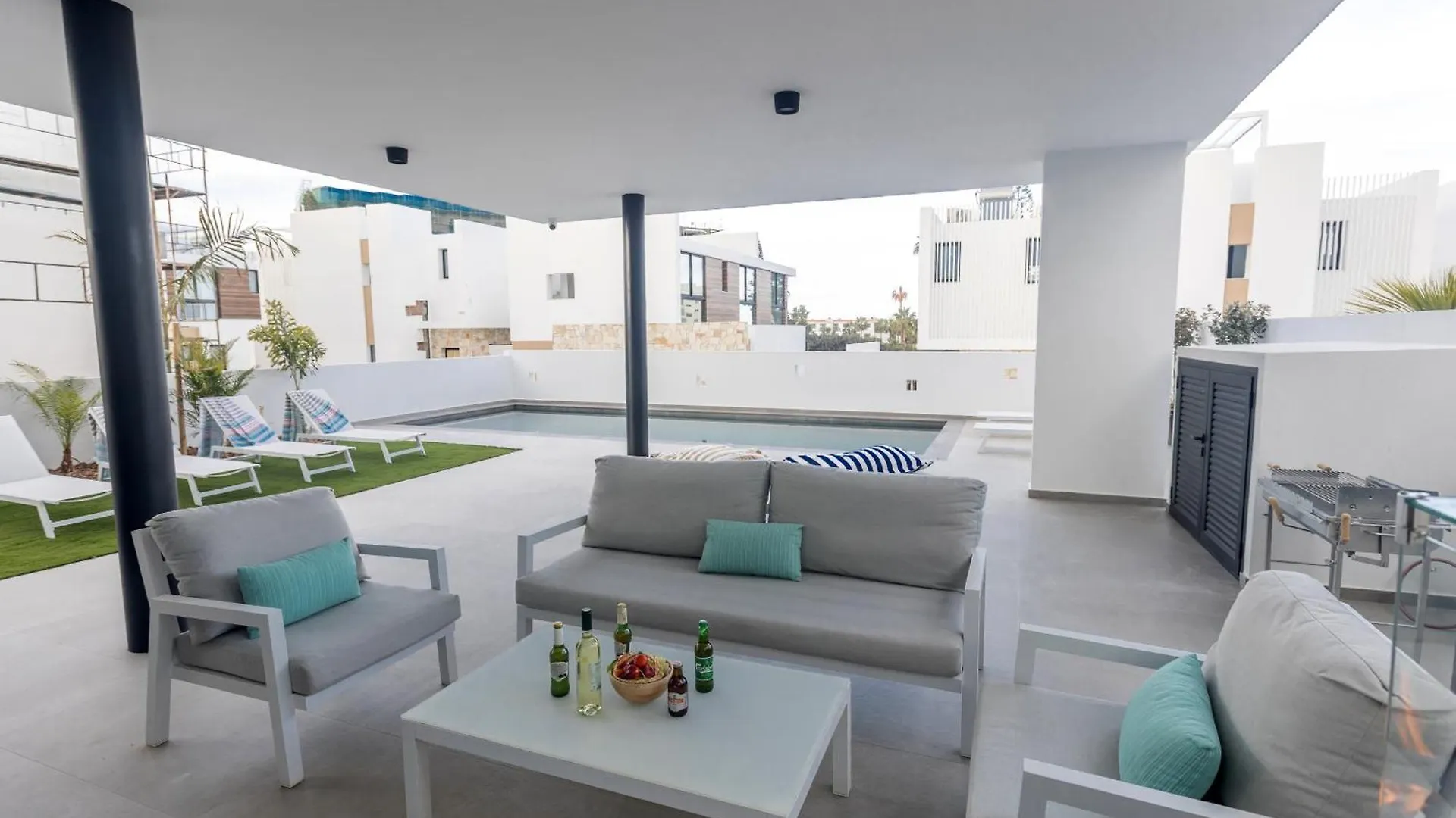 Aqua Pearl Villas Protaras