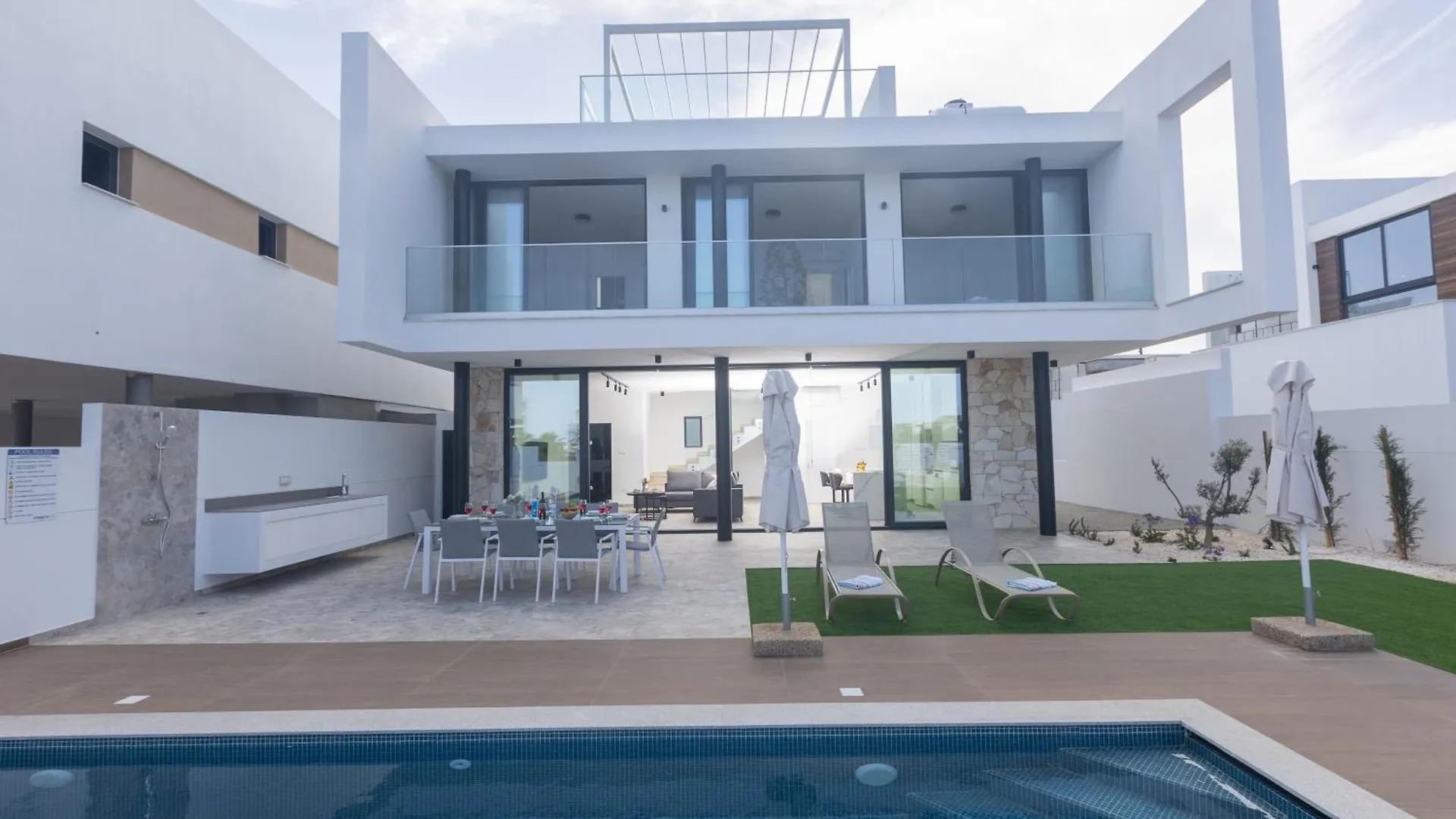 Aqua Pearl Villas Protaras